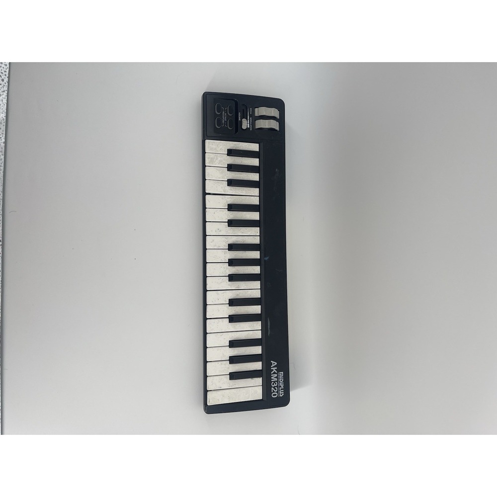 Midi Keyboard Controller (with‎ dope )no Tested As-is